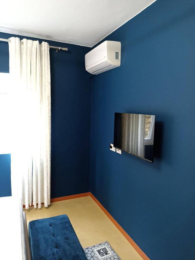Oak Street Apartment Tirana Bagian luar foto