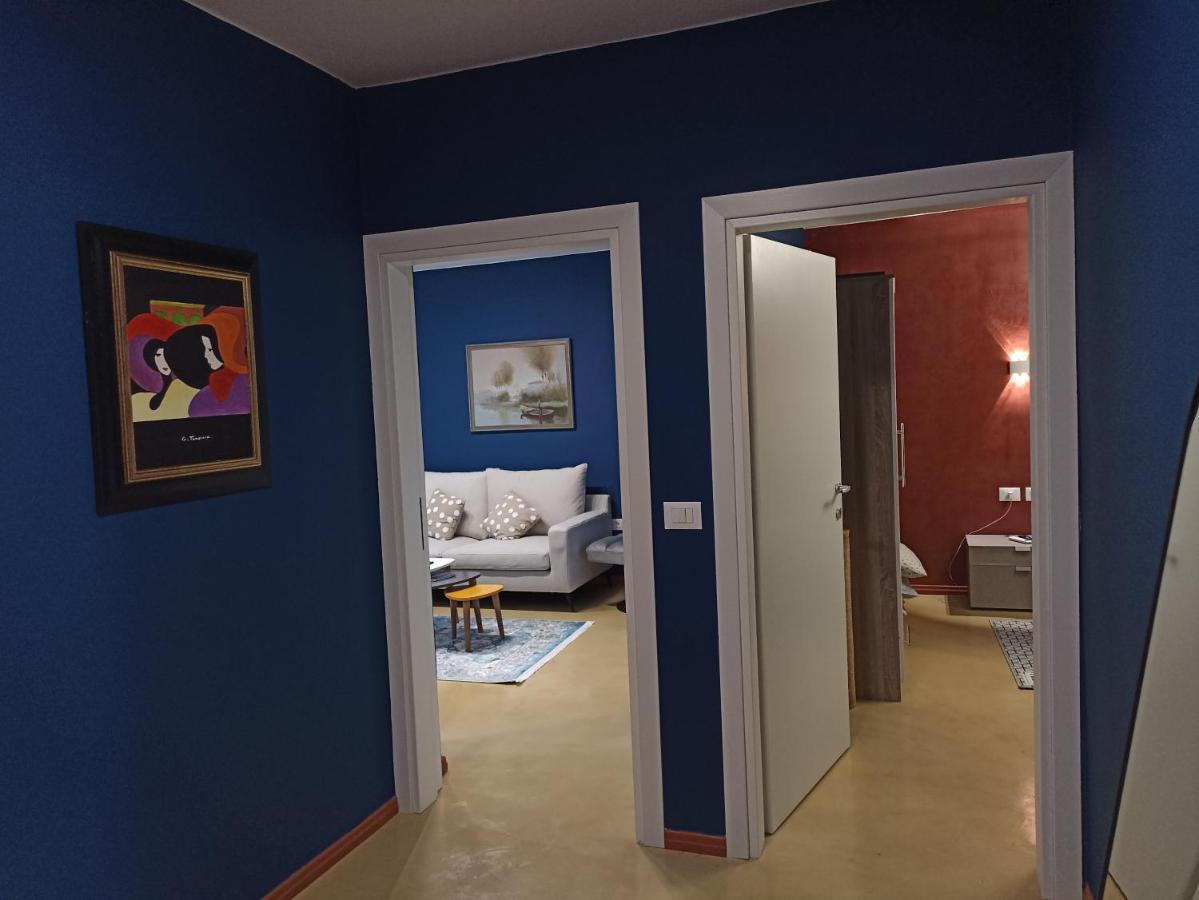 Oak Street Apartment Tirana Bagian luar foto